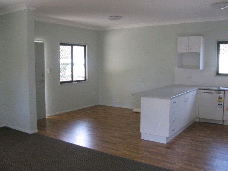 26 Albert Street, CROWS NEST QLD 4355, Crows Nest - Thumbnail 5