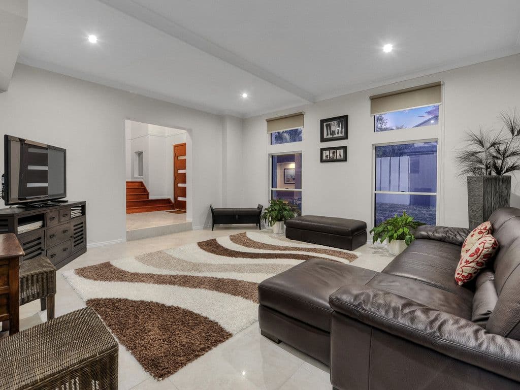 8 Karri Place, Bridgeman Downs QLD 4035, Bridgeman Downs - Thumbnail 2