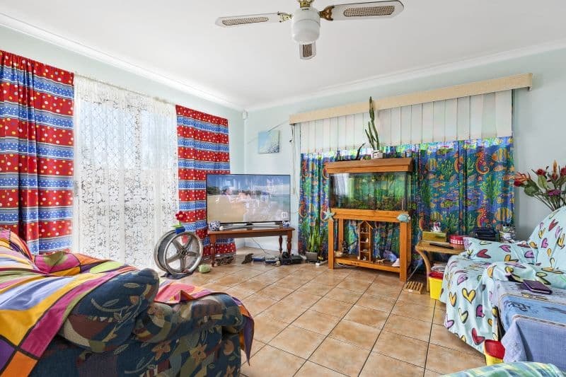 13 Goorawin Street, Runaway Bay QLD 4216, Runaway Bay - Thumbnail 3