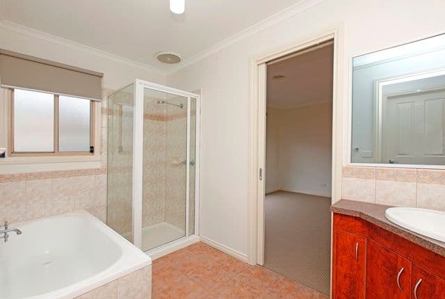 93 Rathcown Road, RESERVOIR VIC 3073, Reservoir - Thumbnail 6