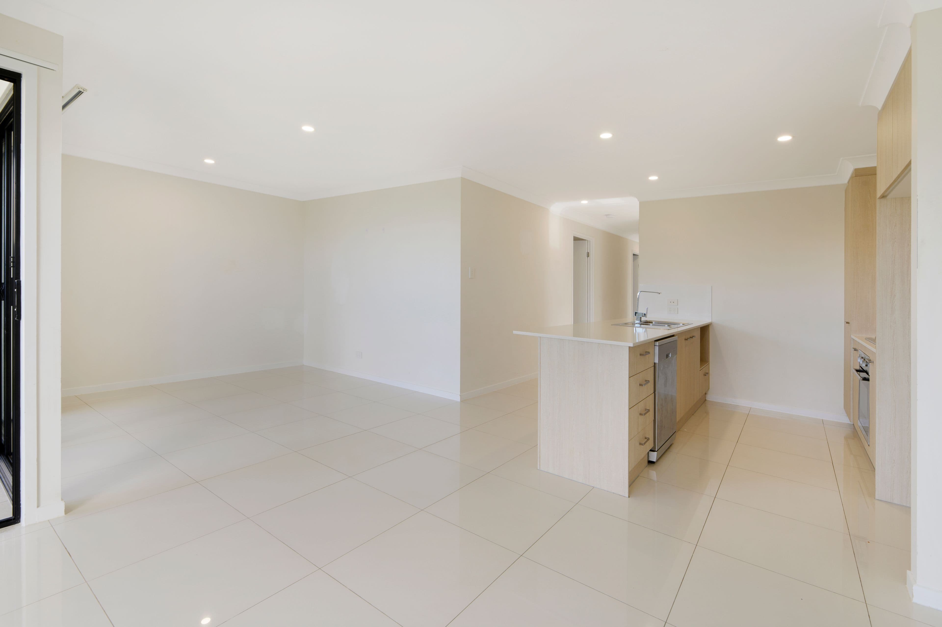 15 Sky Crescent, Pimpama QLD 4209, Pimpama - Thumbnail 3