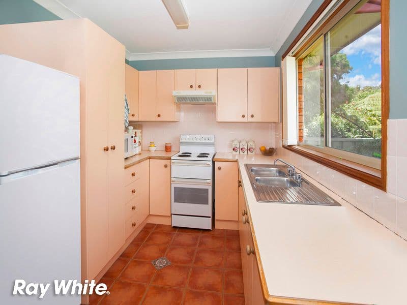 31 Tarrant Avenue, KIAMA DOWNS NSW 2533, Kiama Downs - Thumbnail 2