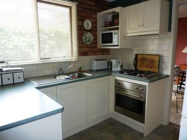 4 Vermay Avenue, FRANKSTON VIC 3199, Frankston - Thumbnail 3