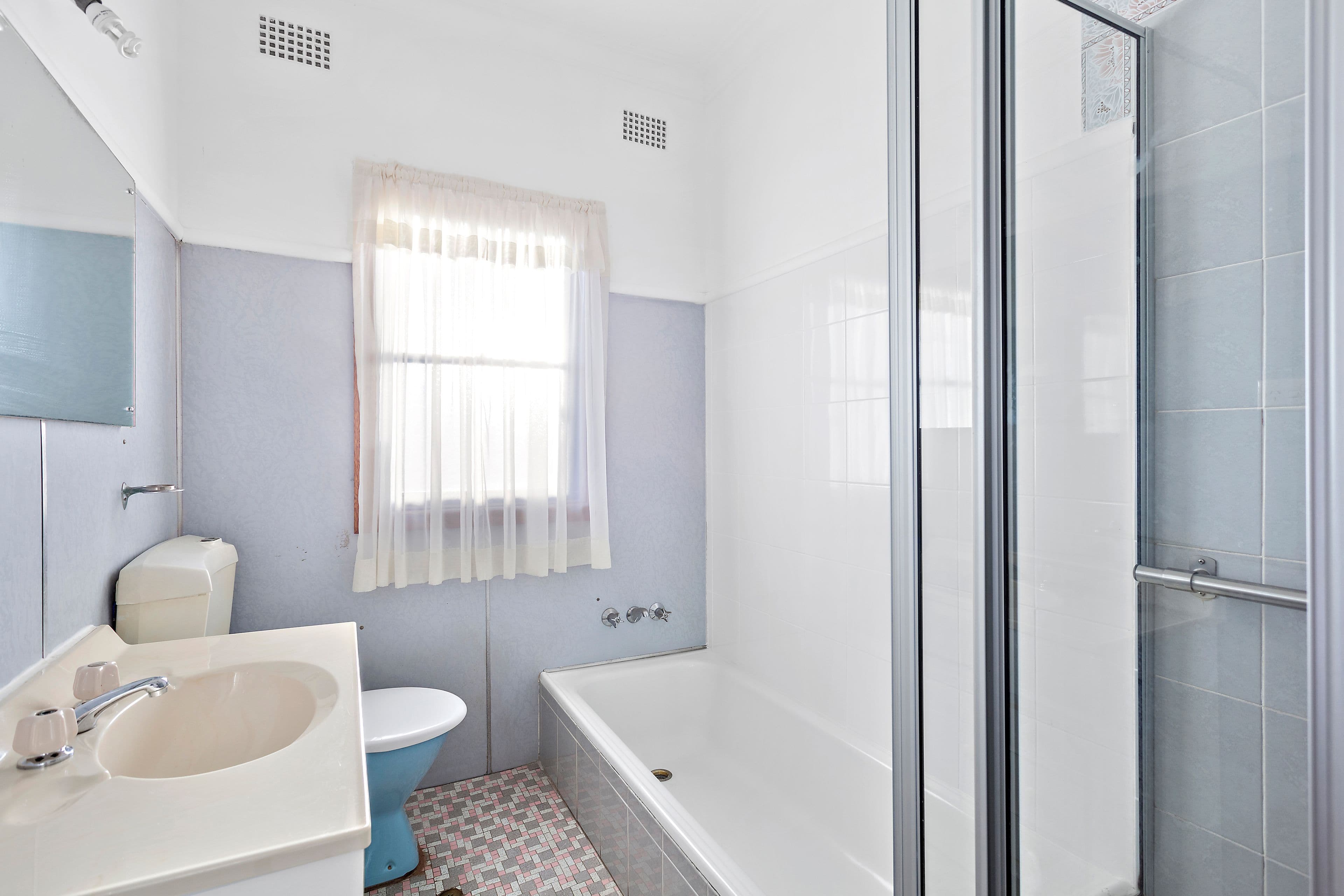 34 Karrabah Crescent, Lake Heights - Thumbnail 5