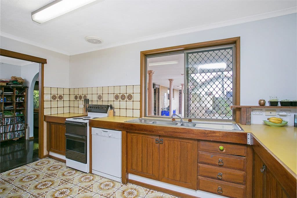63 Witt Avenue, Carrara QLD 4211, Carrara - Thumbnail 8