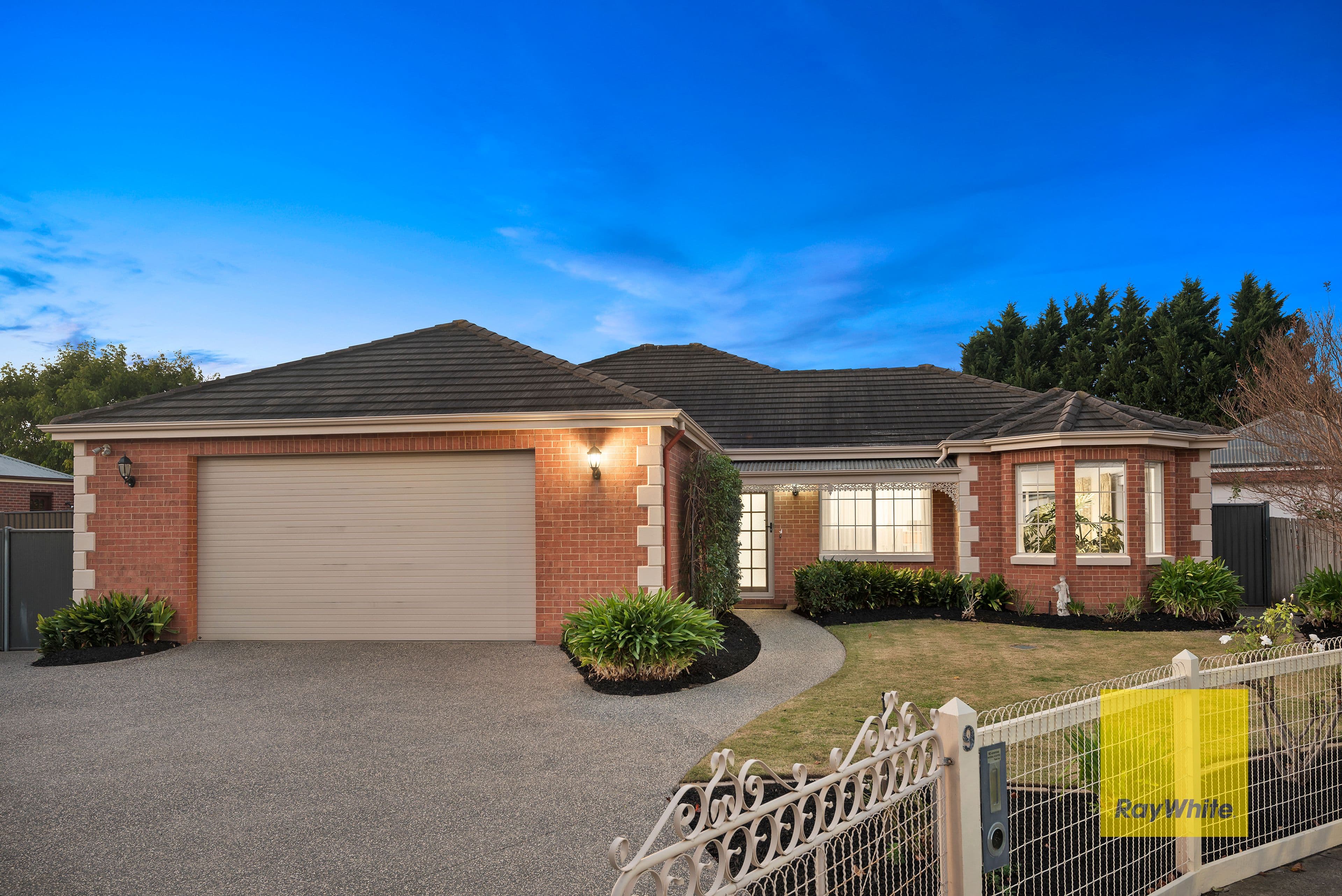 9 Frayne Court, Highton VIC 3216, Highton - Image 1