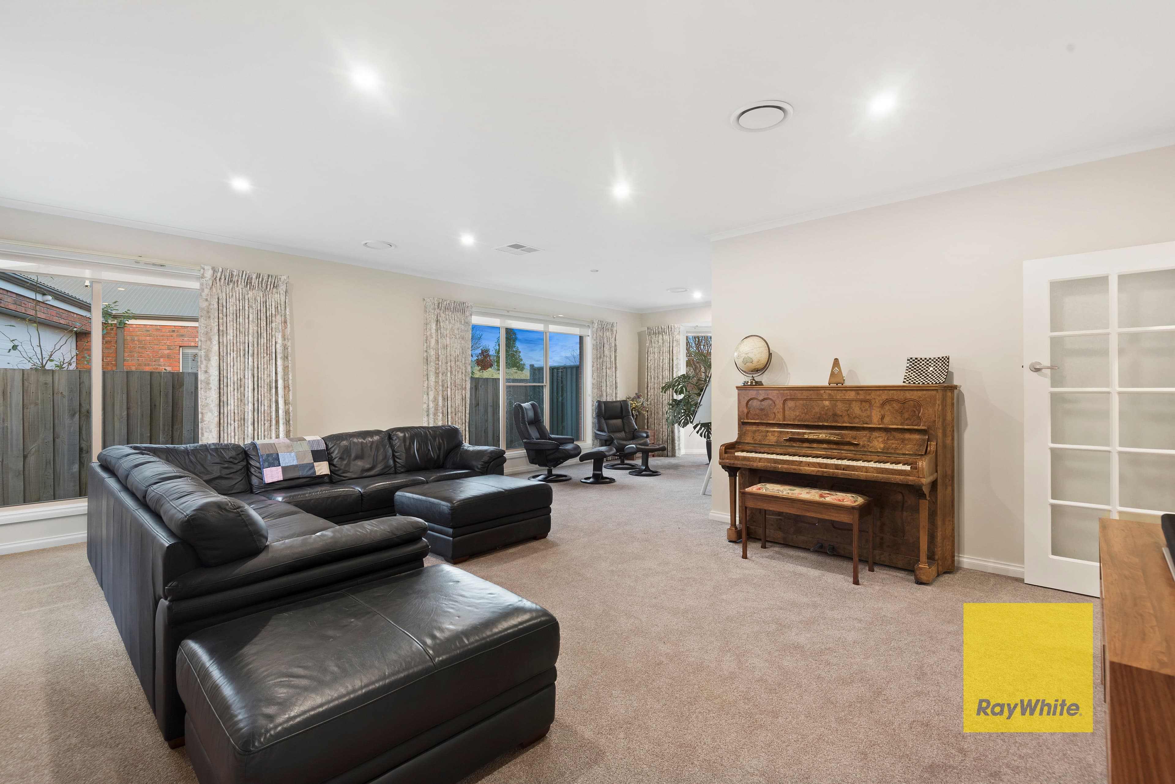 9 Frayne Court, Highton VIC 3216, Highton - Thumbnail 3