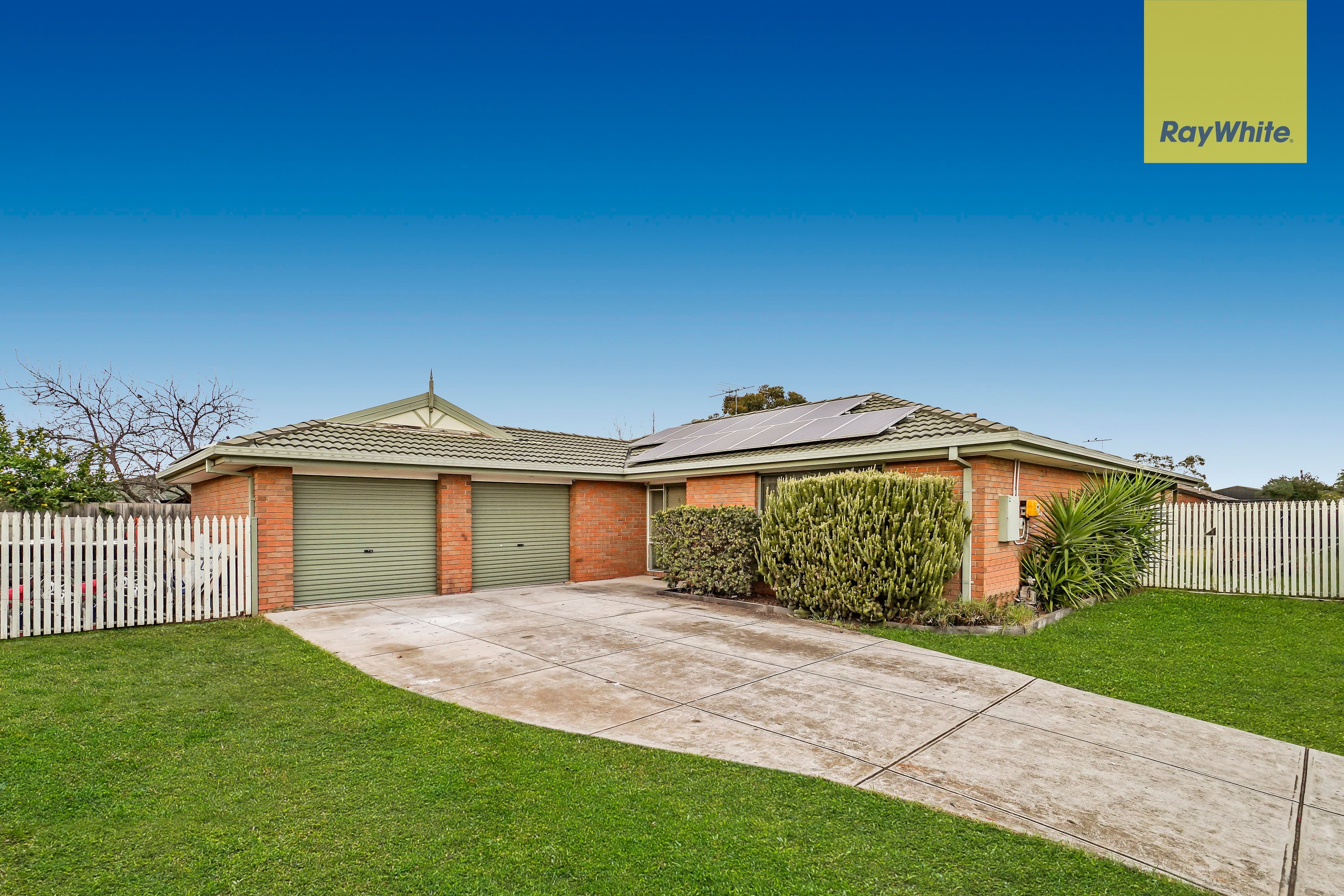 5 Dream Place, Melton South VIC 3338, Melton South - Thumbnail 3