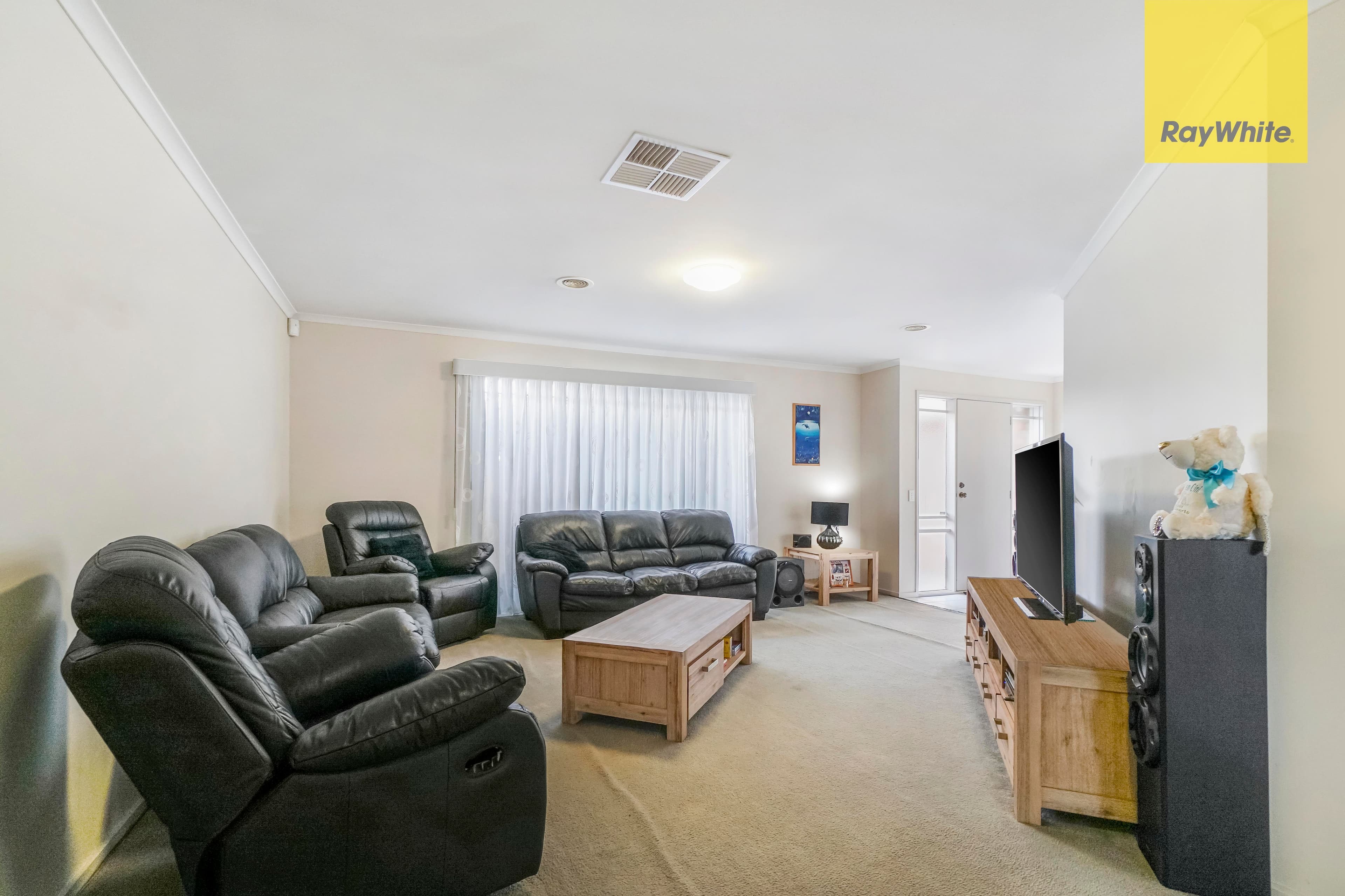 5 Dream Place, Melton South VIC 3338, Melton South - Thumbnail 6