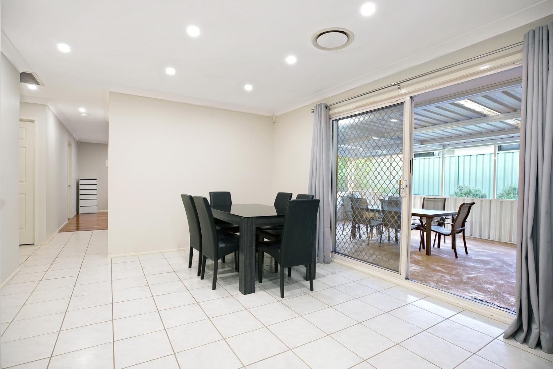 11 Coolabah Crescent, Glenmore Park NSW 2745, Glenmore Park - Thumbnail 4