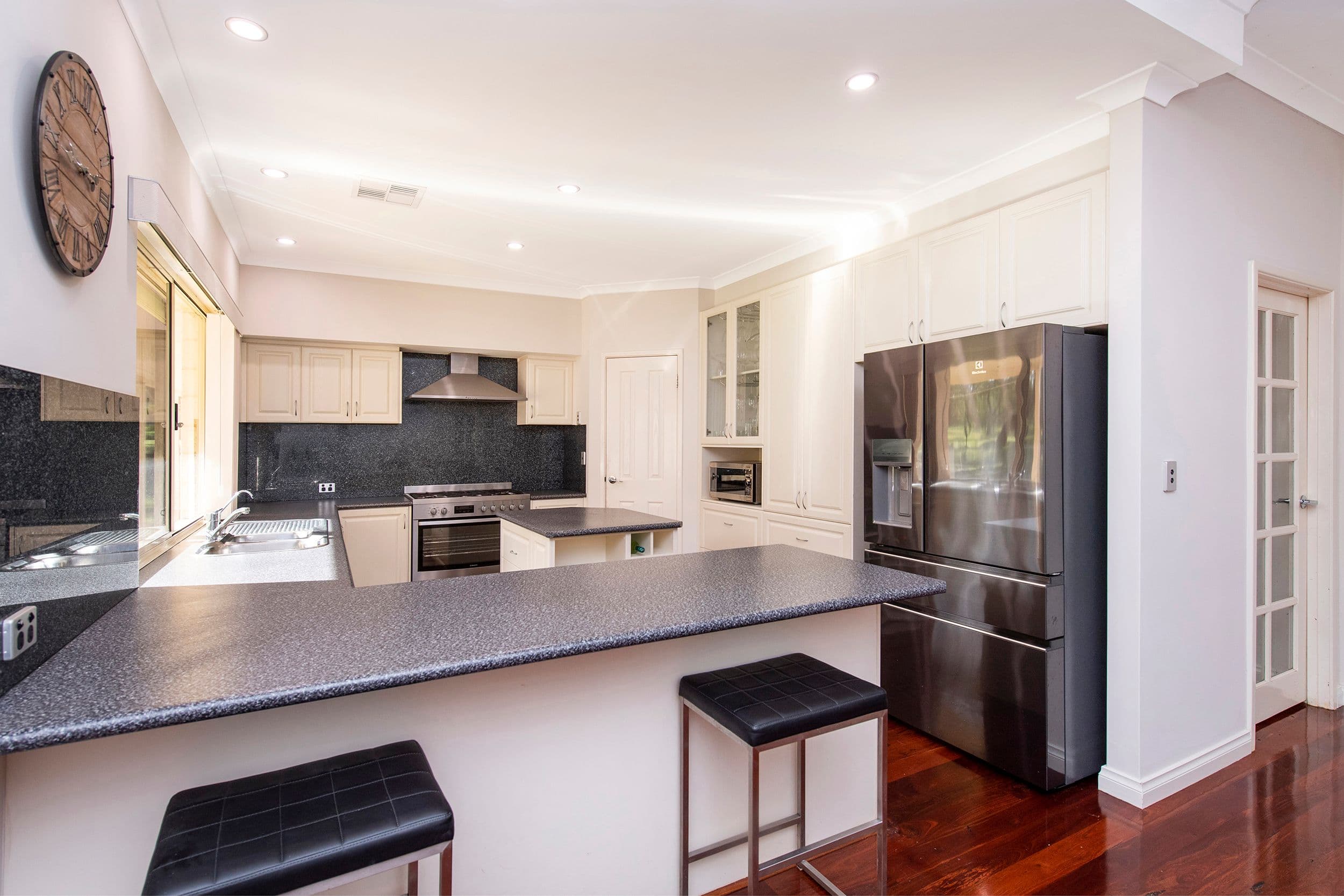 494 Amarillo Drive, Karnup WA 6176, Karnup - Thumbnail 3