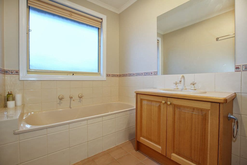 8 MCKERRAL Place, CROYDON NORTH VIC 3136, Croydon North - Thumbnail 7