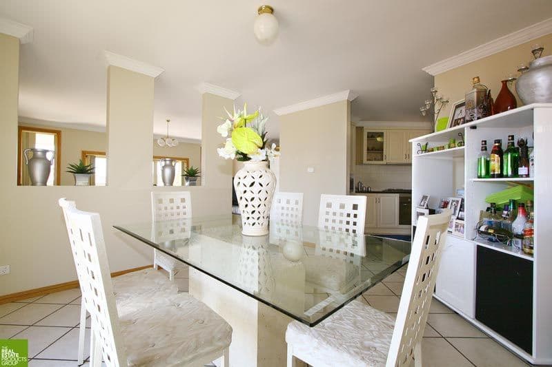 4  Menindee Close, FLINDERS NSW 2529, Flinders - Thumbnail 4