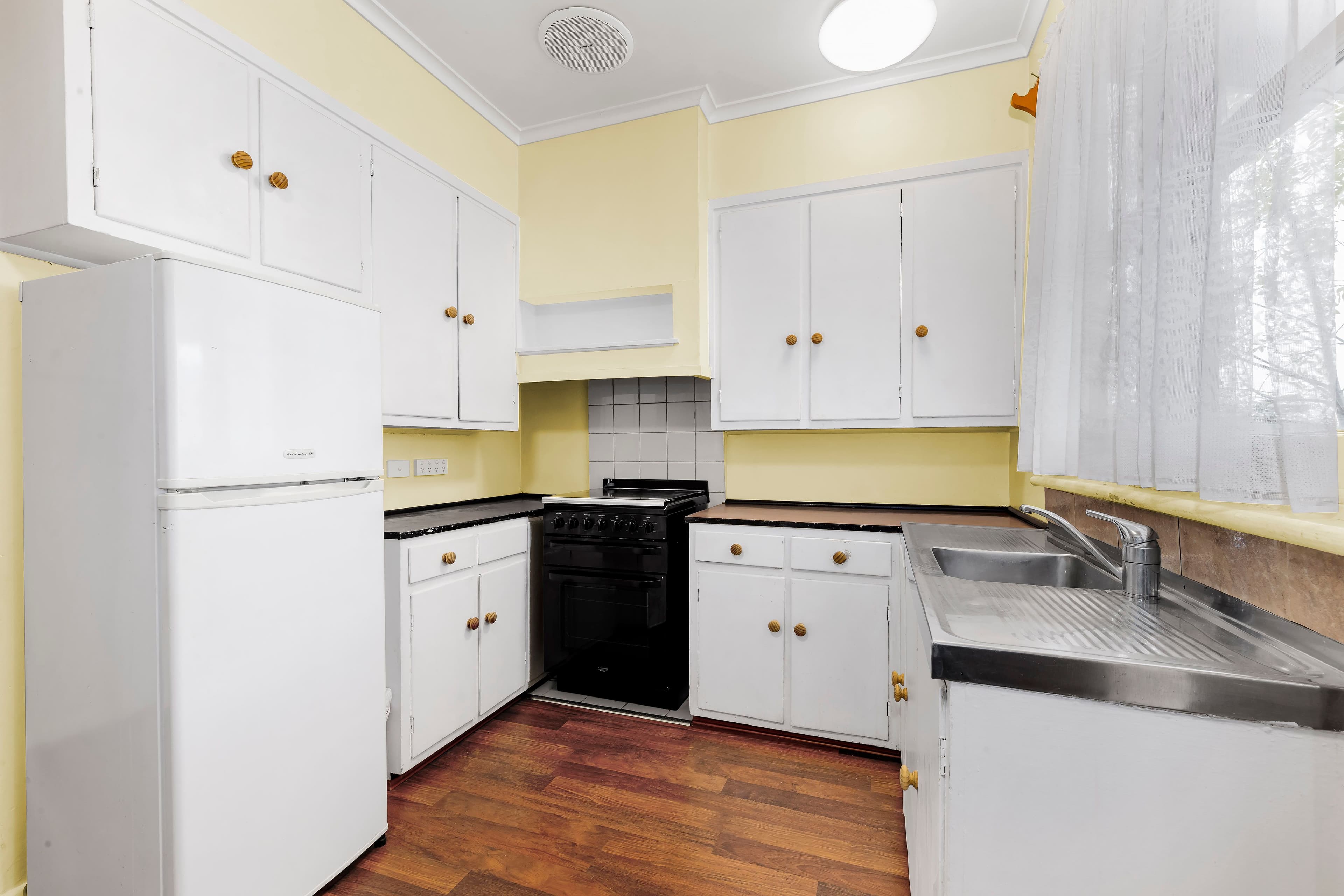11 Erskine Road, Macleod VIC 3085, Macleod - Thumbnail 6
