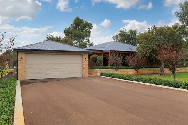 26 Pine Road, BULLSBROOK WA 6084, Bullsbrook - Thumbnail 2