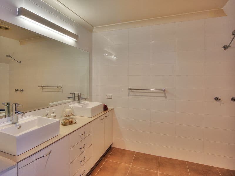 16-18 Rangeview Street, Rochedale South QLD 4123, Rochedale South - Thumbnail 7