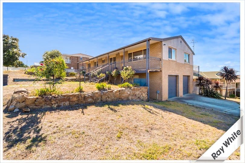 105 Candlebark Road, Queanbeyan NSW 2620, Queanbeyan - Thumbnail 2