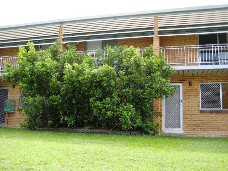 4 Lamington Drive, GLADSTONE QLD 4680, Gladstone Central - Image 1