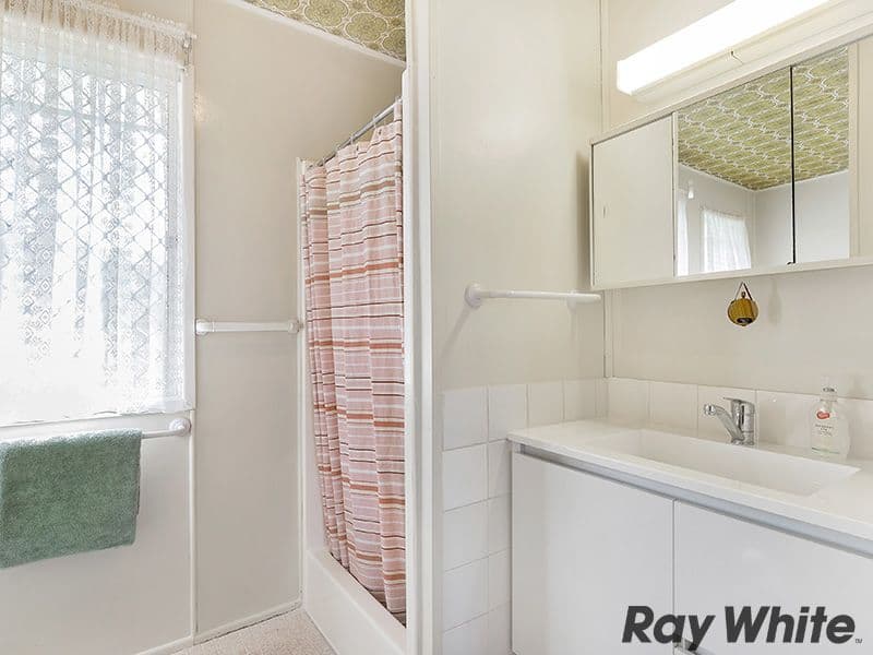 77 McGahan Street, Carina Heights QLD 4152, Carina Heights - Thumbnail 5