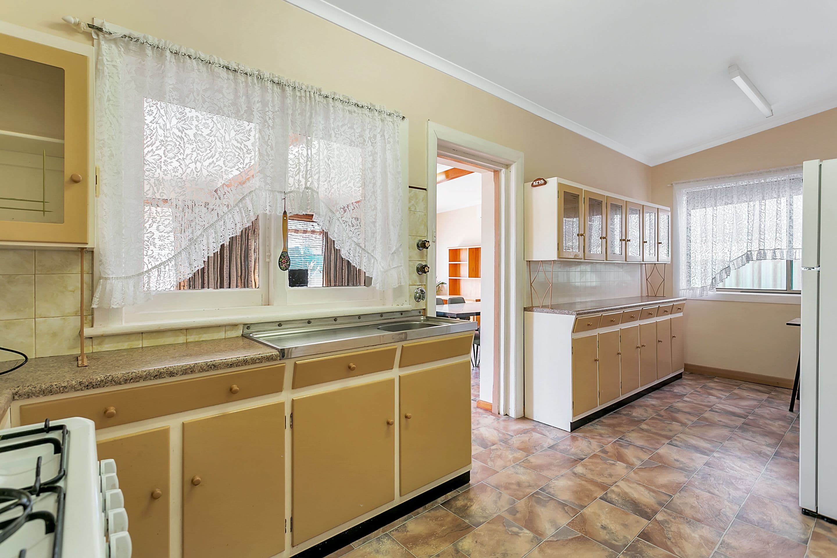 38 Richmond Avenue, Colonel Light Gardens SA 5041, Colonel Light Gardens - Thumbnail 4