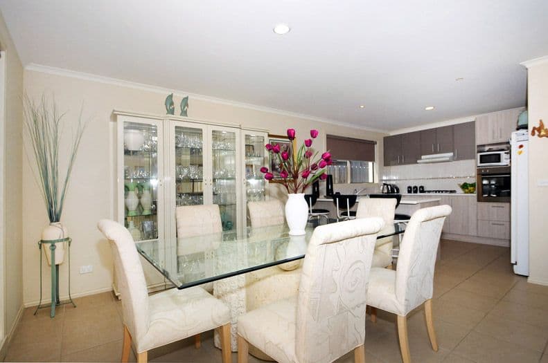 34 Jacaranda Drive, CARRUM DOWNS VIC 3201, Carrum Downs - Thumbnail 4