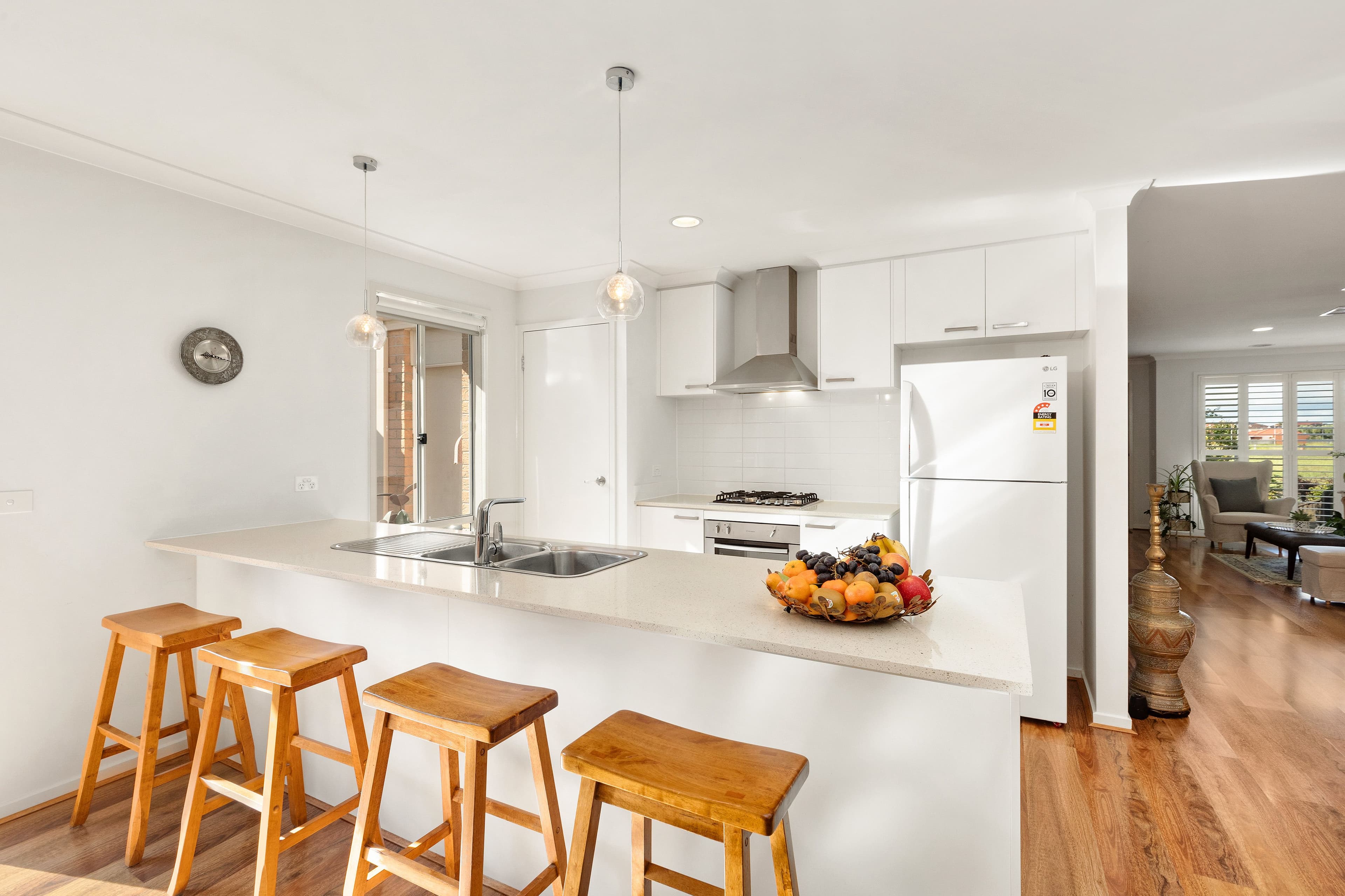 64 Pinetree Crescent, Lalor VIC 3075, Lalor - Thumbnail 2