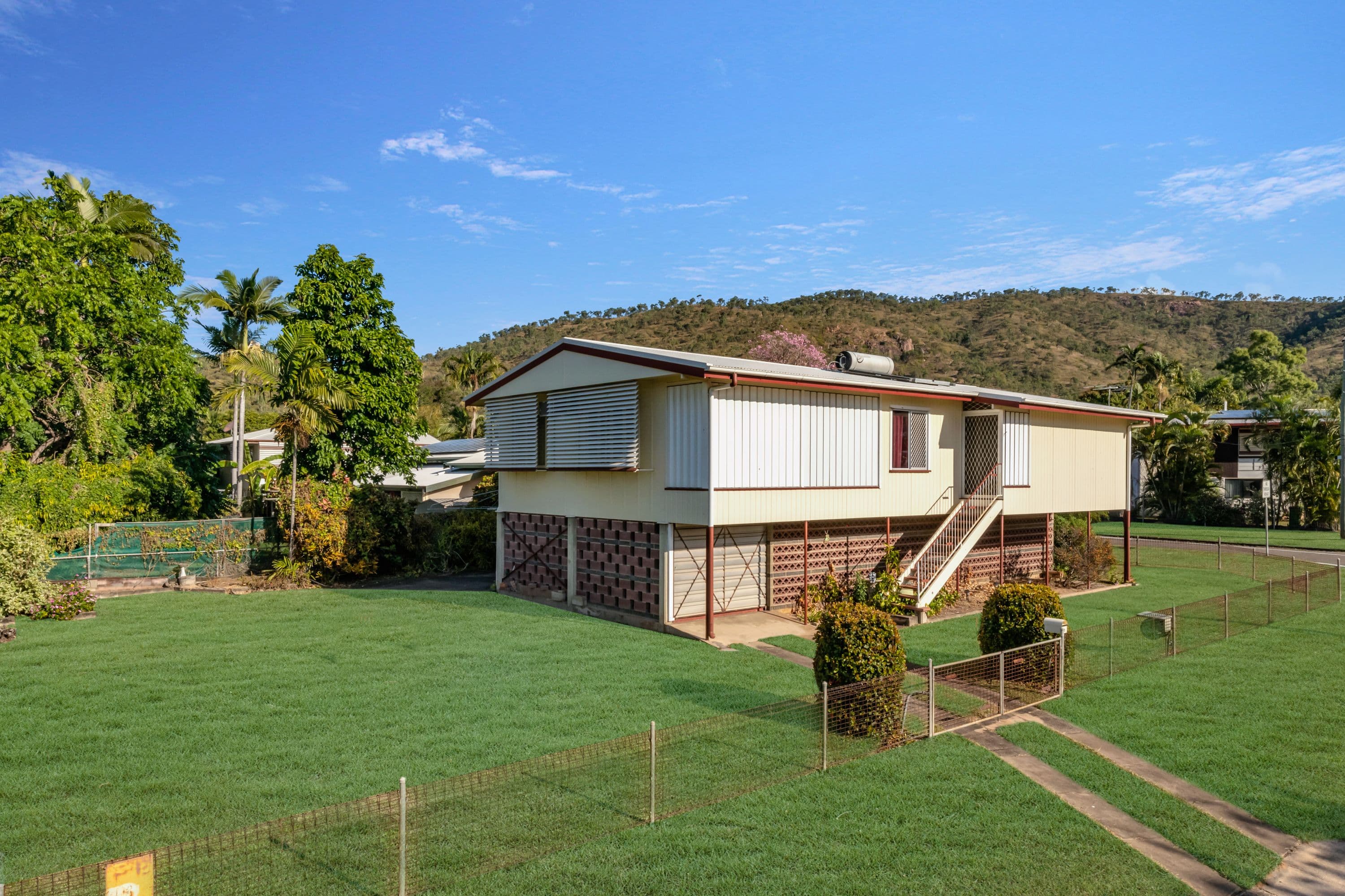 8 Hynch Street, Wulguru QLD 4811, Wulguru - Image 1