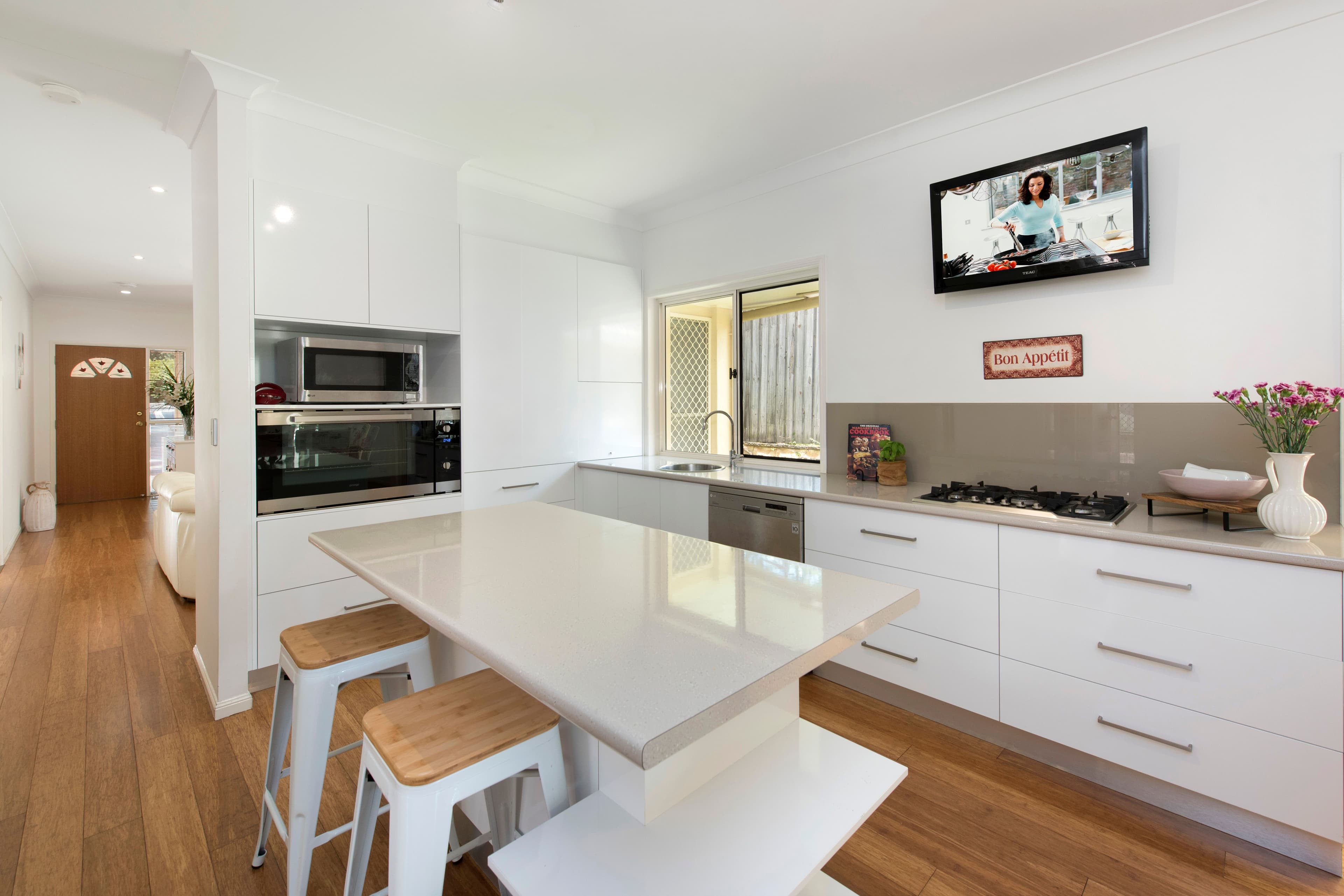 317 Pine Mountain Road, Mount Gravatt East QLD 4122, Mount Gravatt East - Thumbnail 3