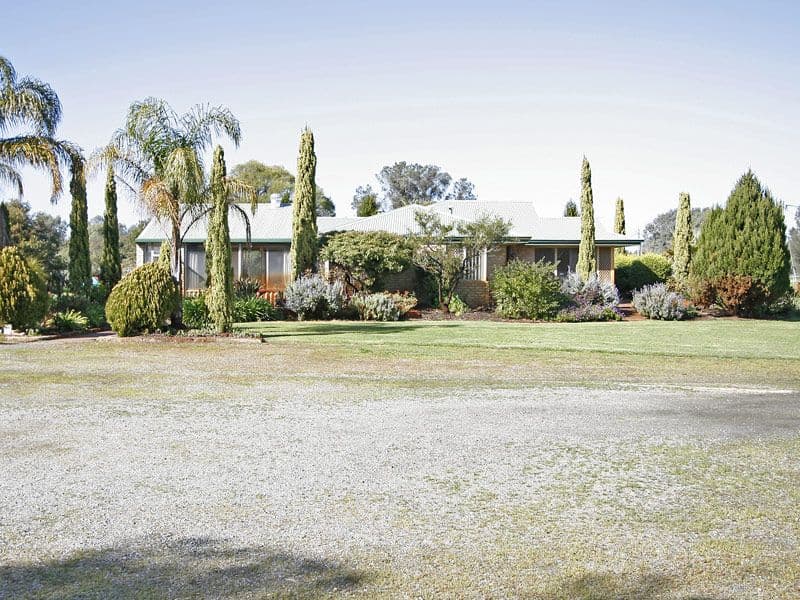 10 Simmental Place, OAKFORD WA 6121, Oakford - Thumbnail 4