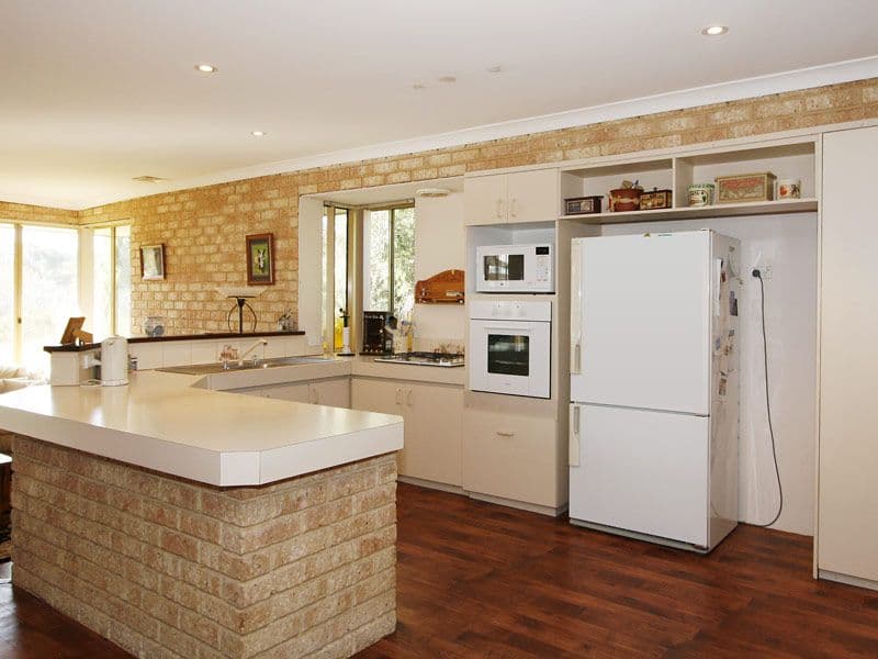 10 Simmental Place, OAKFORD WA 6121, Oakford - Thumbnail 7