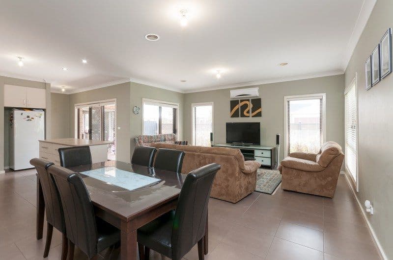 1 Currumbin Link, CRAIGIEBURN VIC 3064, Craigieburn - Thumbnail 4