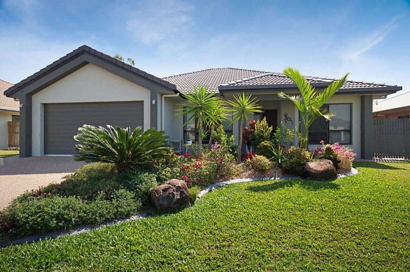 1 Balmoral Circuit, Eltham, Eltham - Thumbnail 3