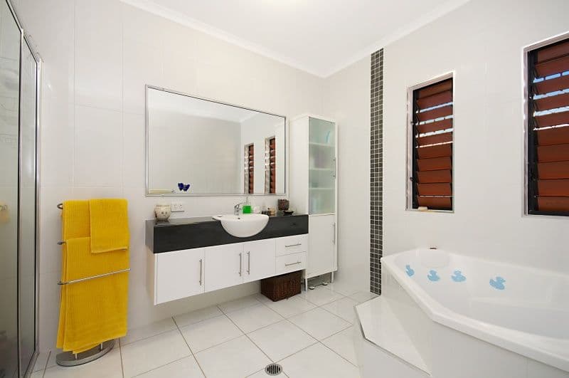 1 Balmoral Circuit, Eltham, Eltham - Thumbnail 7
