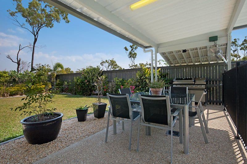 1 Balmoral Circuit, Eltham, Eltham - Thumbnail 8