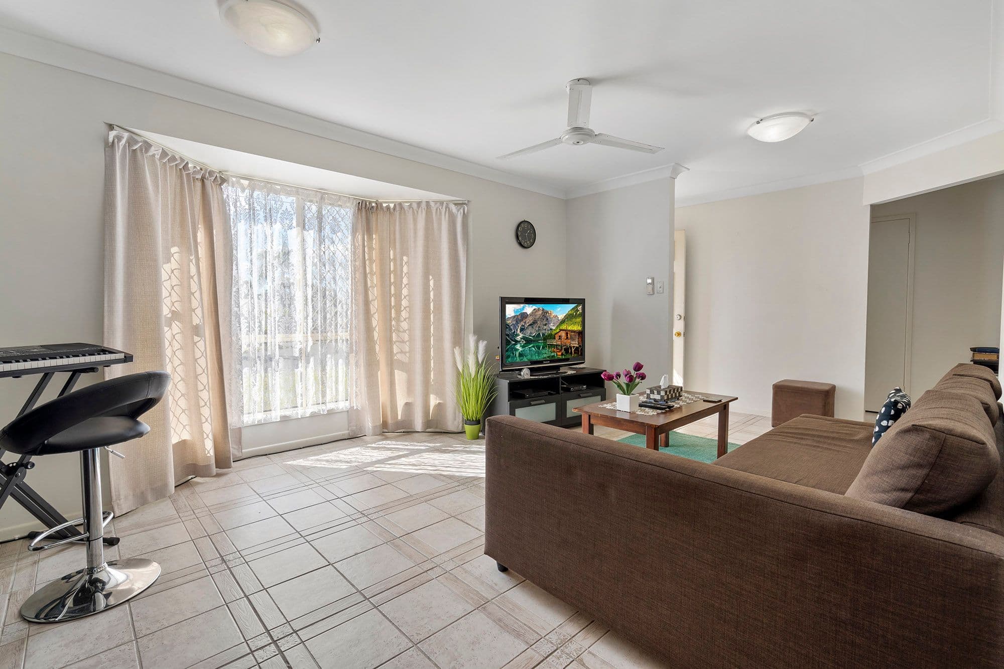 7 Bron Court, Loganlea QLD 4131, Loganlea - Thumbnail 6