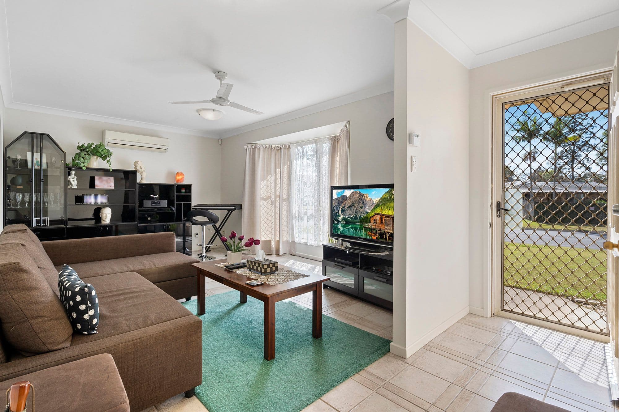 7 Bron Court, Loganlea QLD 4131, Loganlea - Thumbnail 7