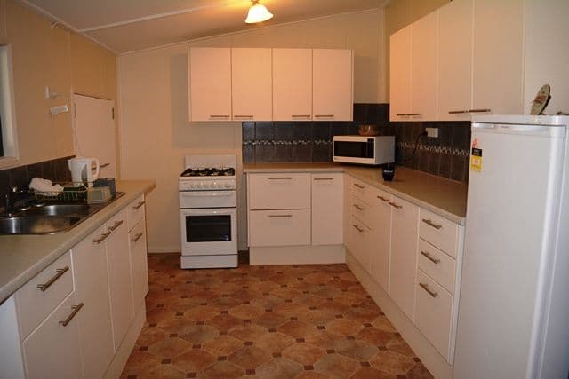 5 Acacia Street, Blackall QLD 4472, Blackall - Thumbnail 2