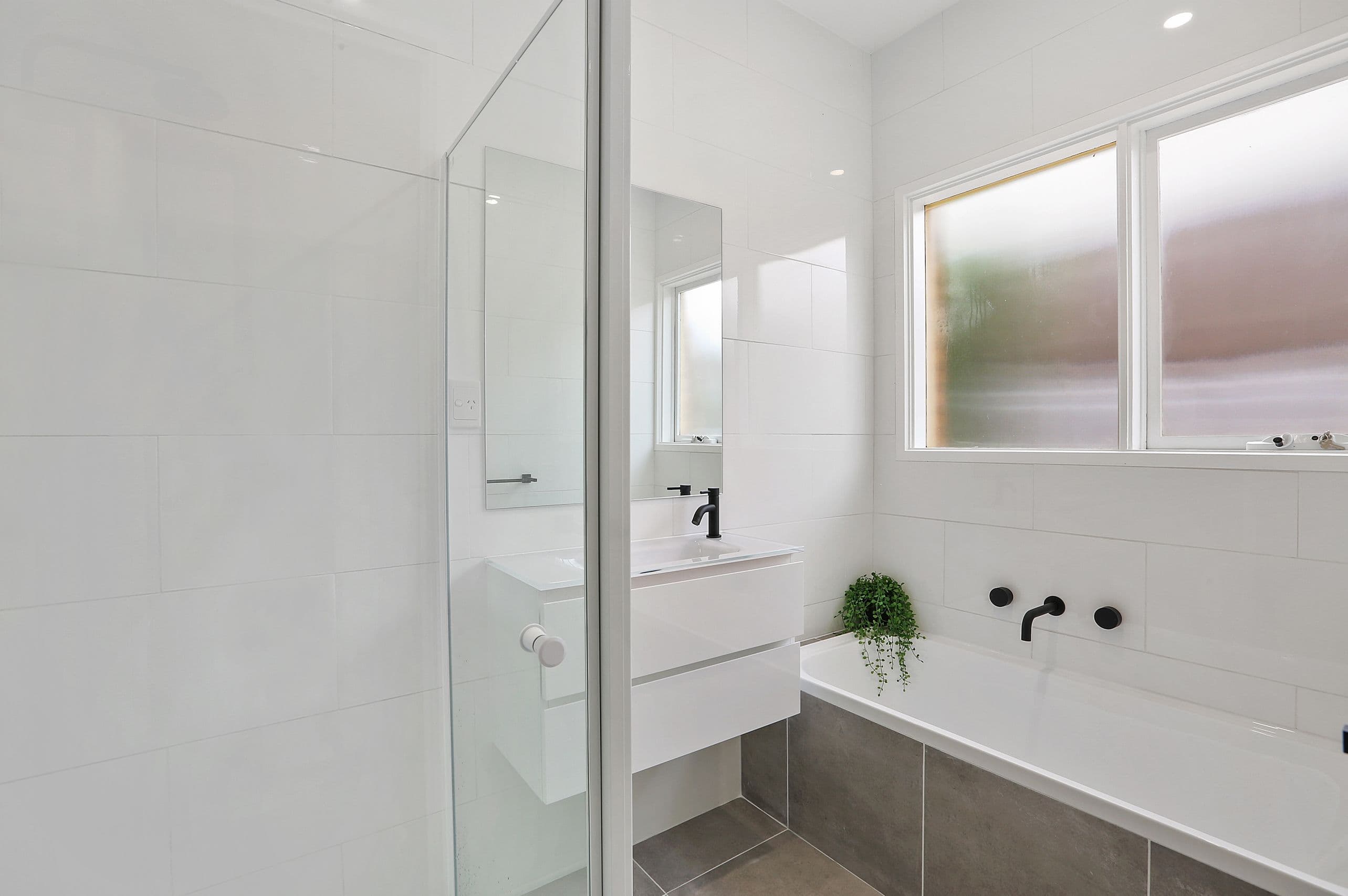 319 Princes Highway, Corio VIC 3214, Corio - Thumbnail 3