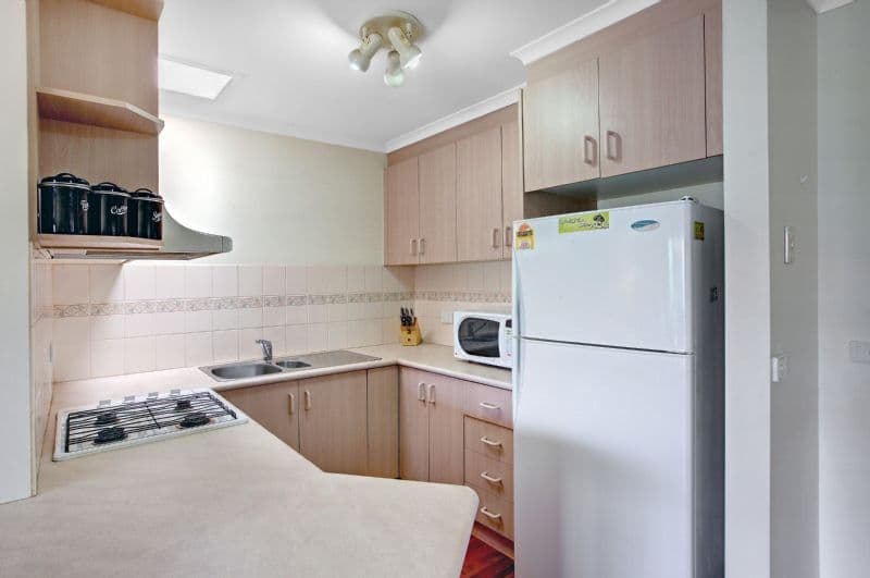 6 Downs Street, PASCOE VALE VIC 3044, Pascoe Vale - Thumbnail 2