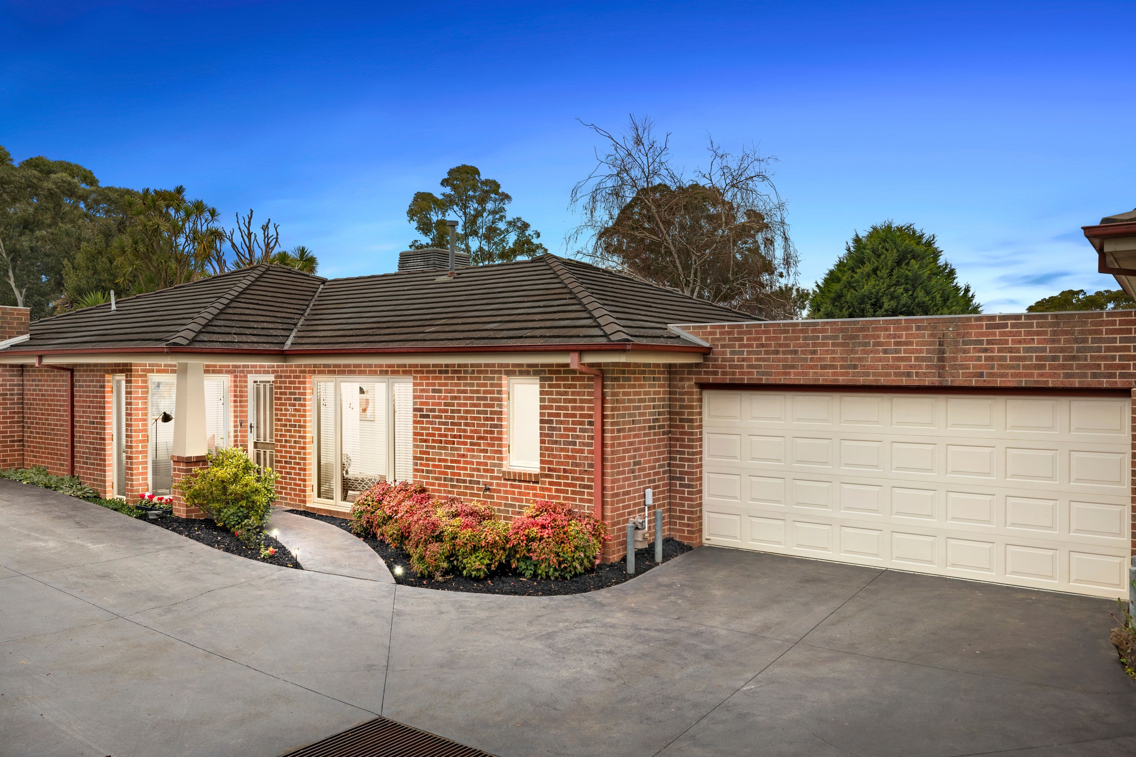 37 Holloway Road, Croydon North VIC 3136, Croydon North - Image 1