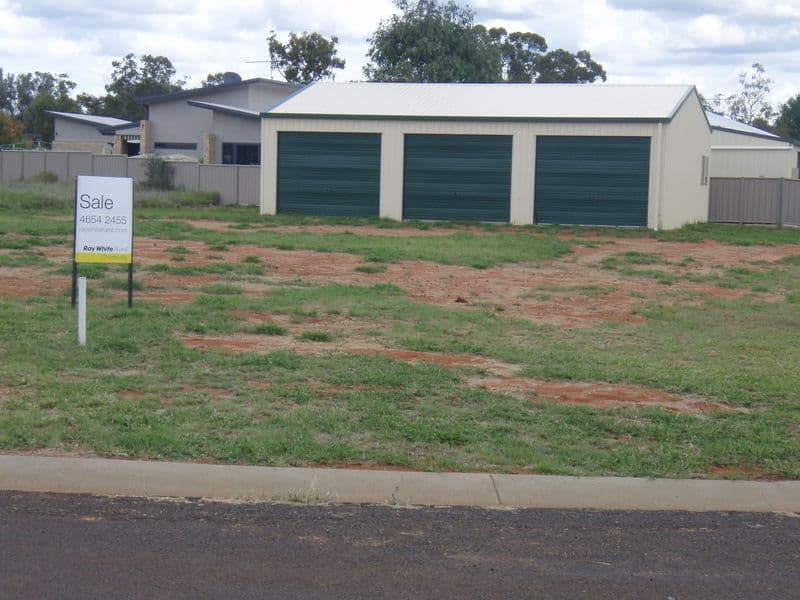 8 Racecourse Drive, CHARLEVILLE QLD 4470, Charleville - Image 1