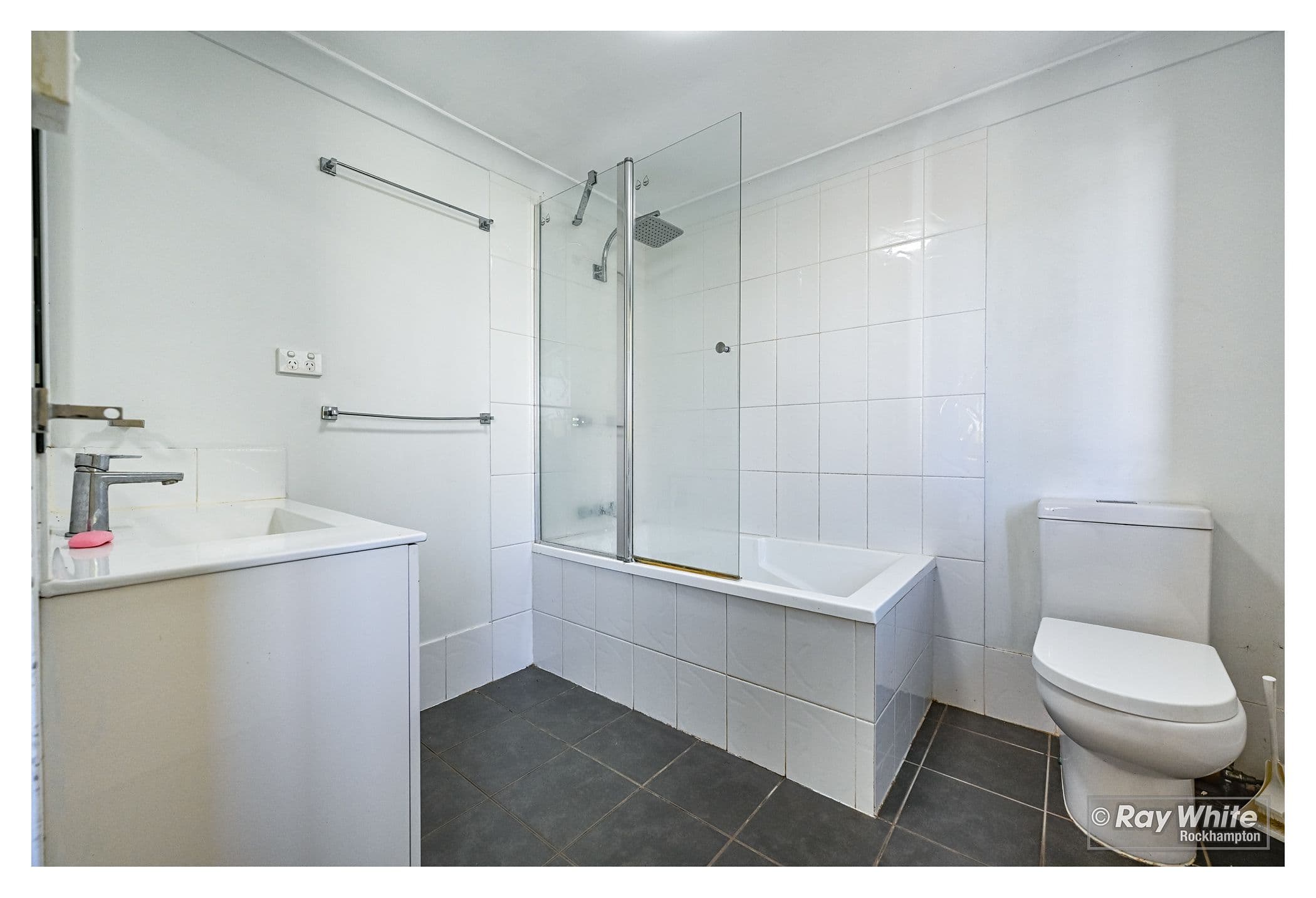 75 Mckean Street, Berserker QLD 4701, Berserker - Thumbnail 8