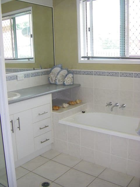 39 Royal Sands Boulevard, BUCASIA QLD 4750, Bucasia - Thumbnail 5