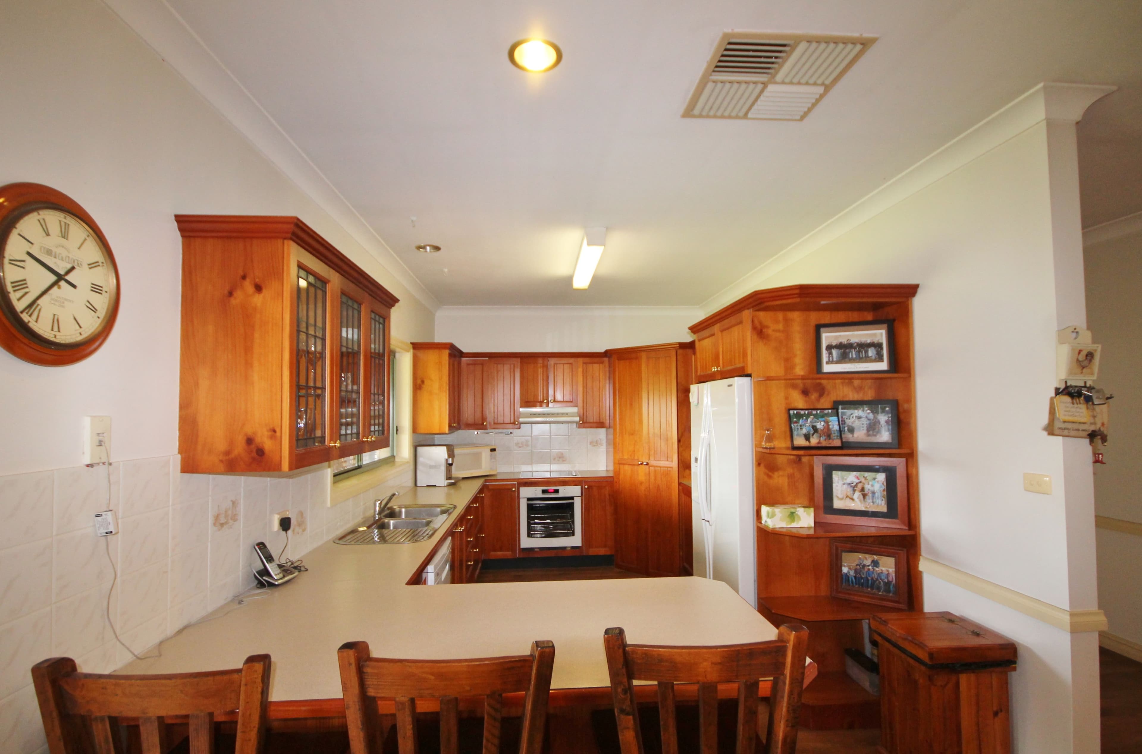 70 Roberts Road, Young - Thumbnail 5