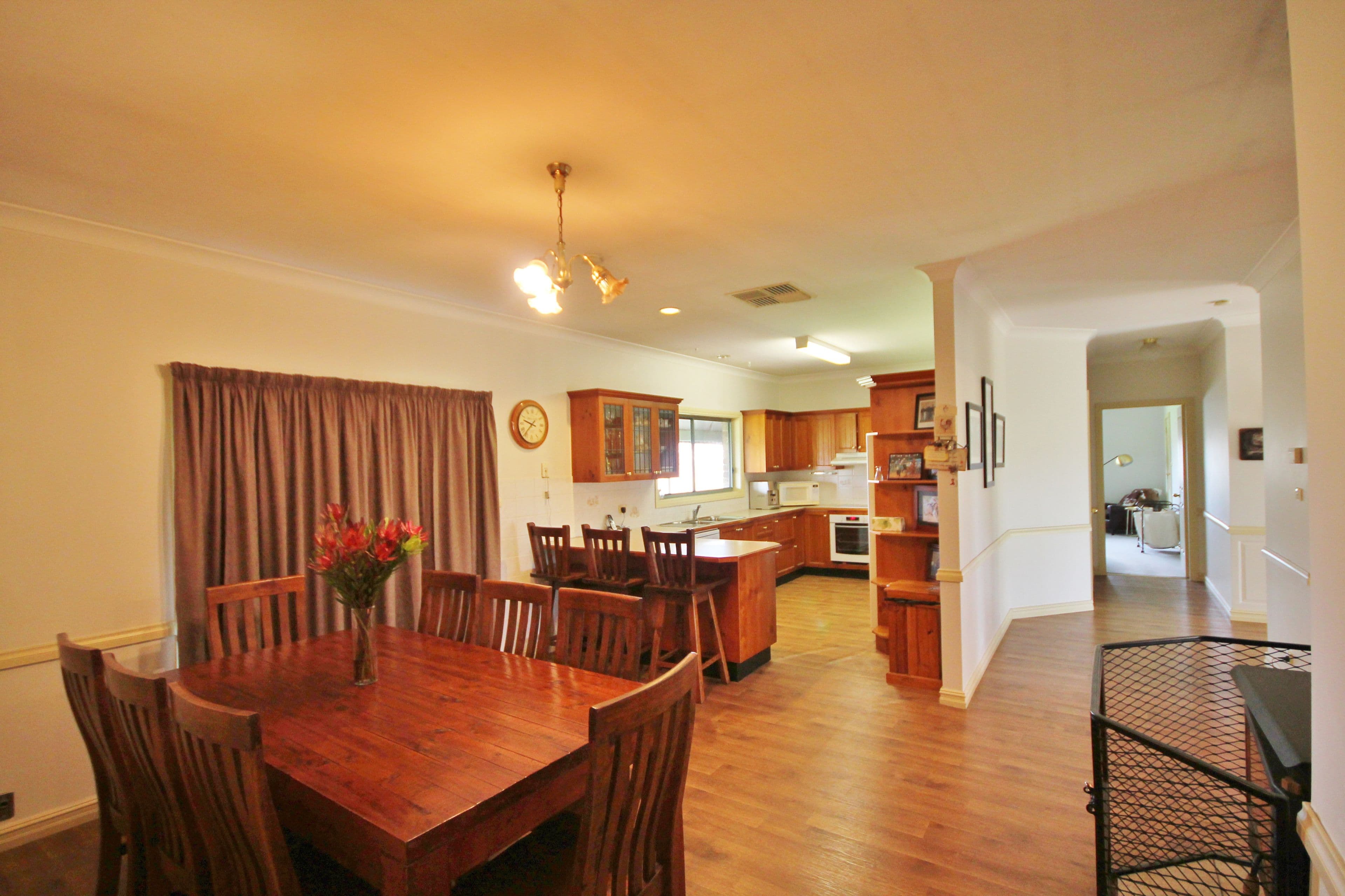 70 Roberts Road, Young - Thumbnail 8