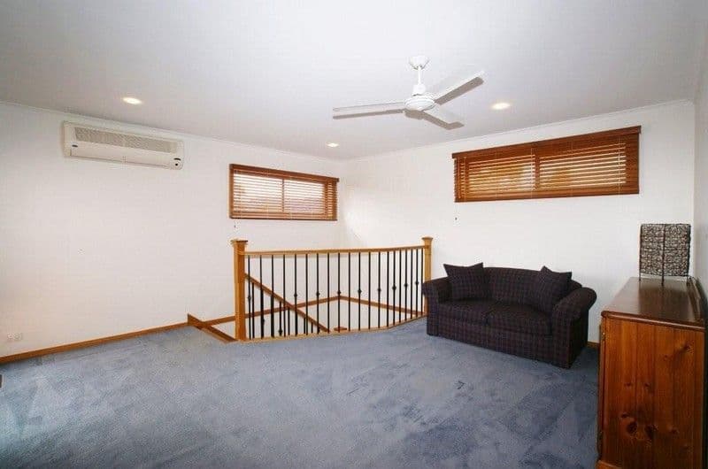 1 AZAROW Circuit, CROYDON SOUTH VIC 3136, Croydon South - Thumbnail 8