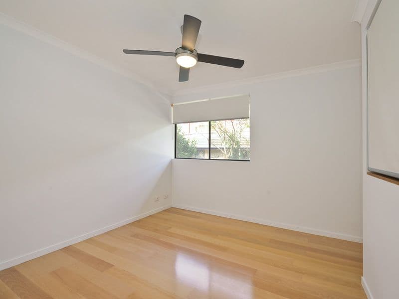 27 Hamley Street, WOOLOOWIN QLD 4030, Wooloowin - Thumbnail 6