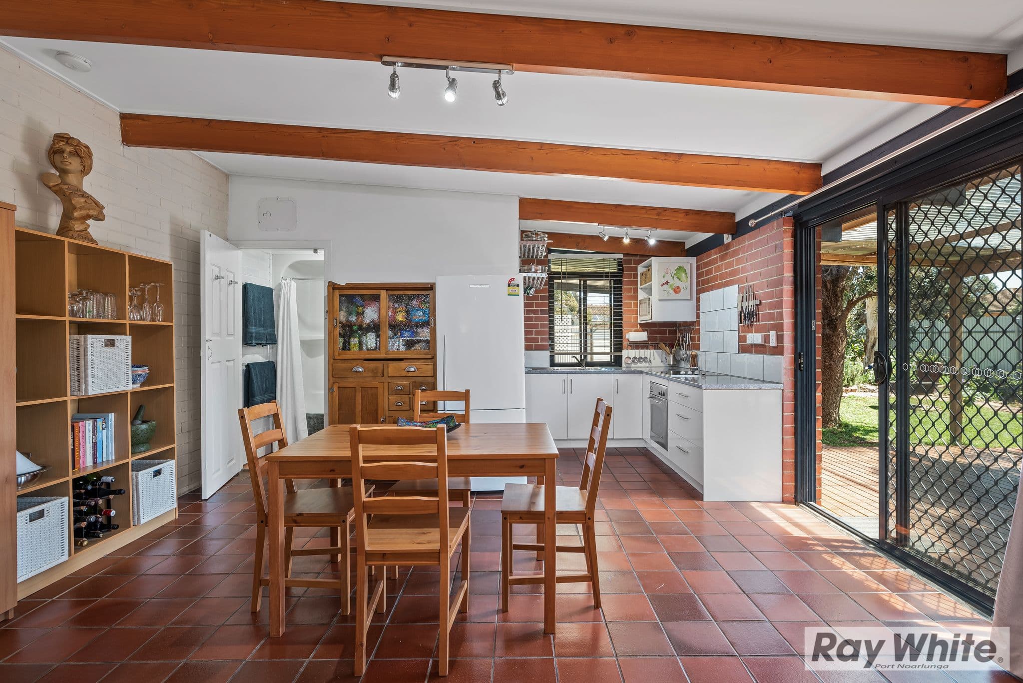 110 Albany Avenue, Port Noarlunga South SA 5167, Port Noarlunga South - Thumbnail 5