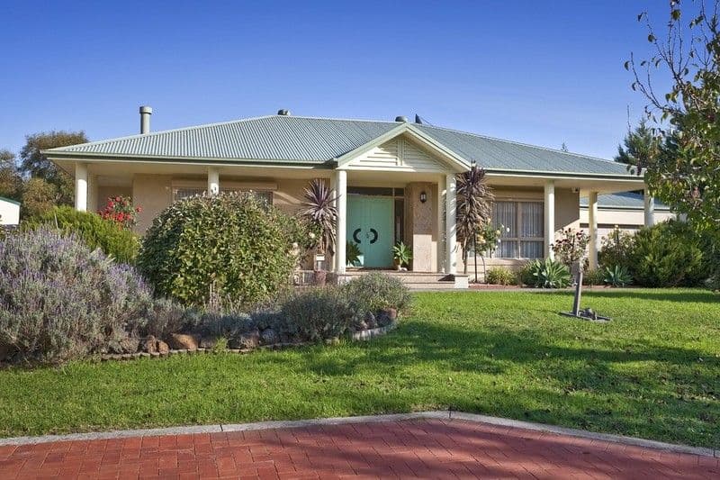 3 Hambleton Court, LYSTERFIELD VIC 3156, Lysterfield - Image 1
