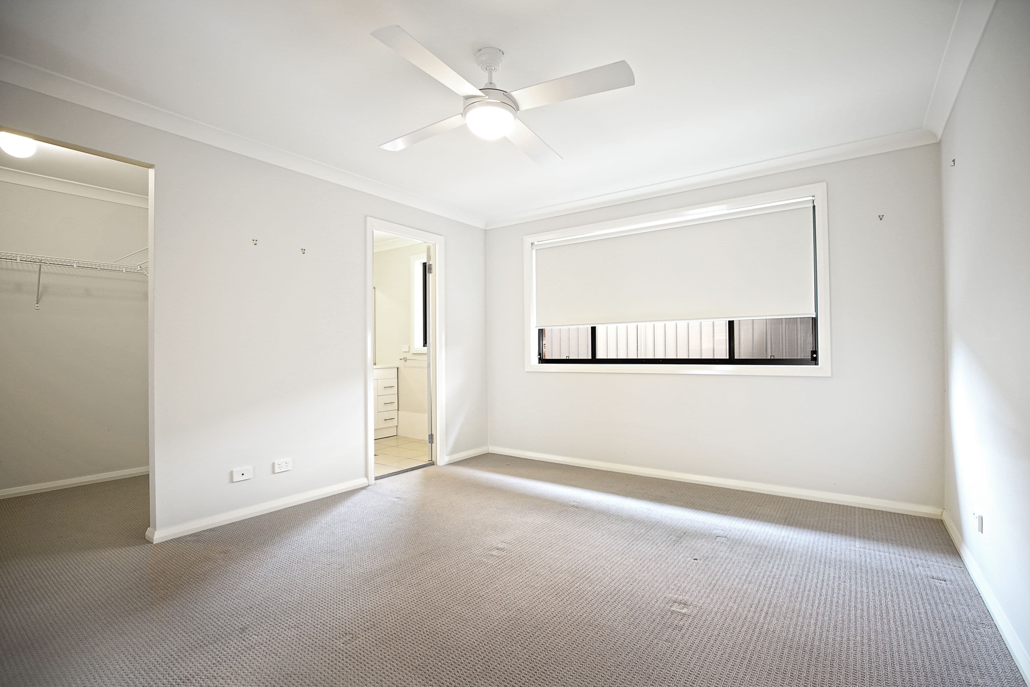 39 Glenmore Ridge Drive, Glenmore Park - Thumbnail 3